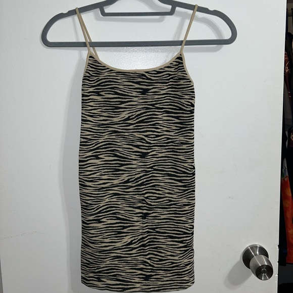Skinny Tees Animal Print Shaping Cami - Picture 2 of 5